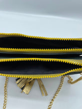 Charger l'image dans la galerie, Pochette en bandoulière Gold